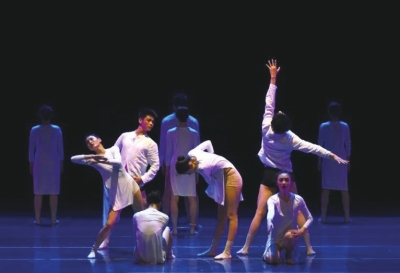 《眾志成城·藝起抗疫》蘭州專場舞蹈晚會(huì)亮相“云端”