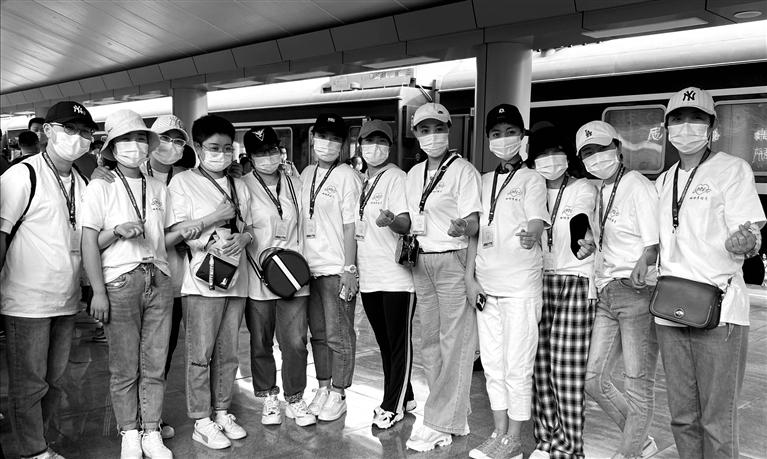 首批200名白衣天使！甘肅文旅致敬醫(yī)務(wù)人員健康休養(yǎng)活動(dòng)開(kāi)啟