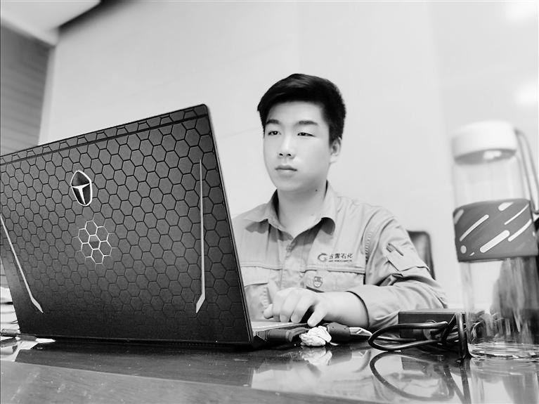 總書記的話兒記心間丨還沒畢業(yè)，工作就落實(shí)了!