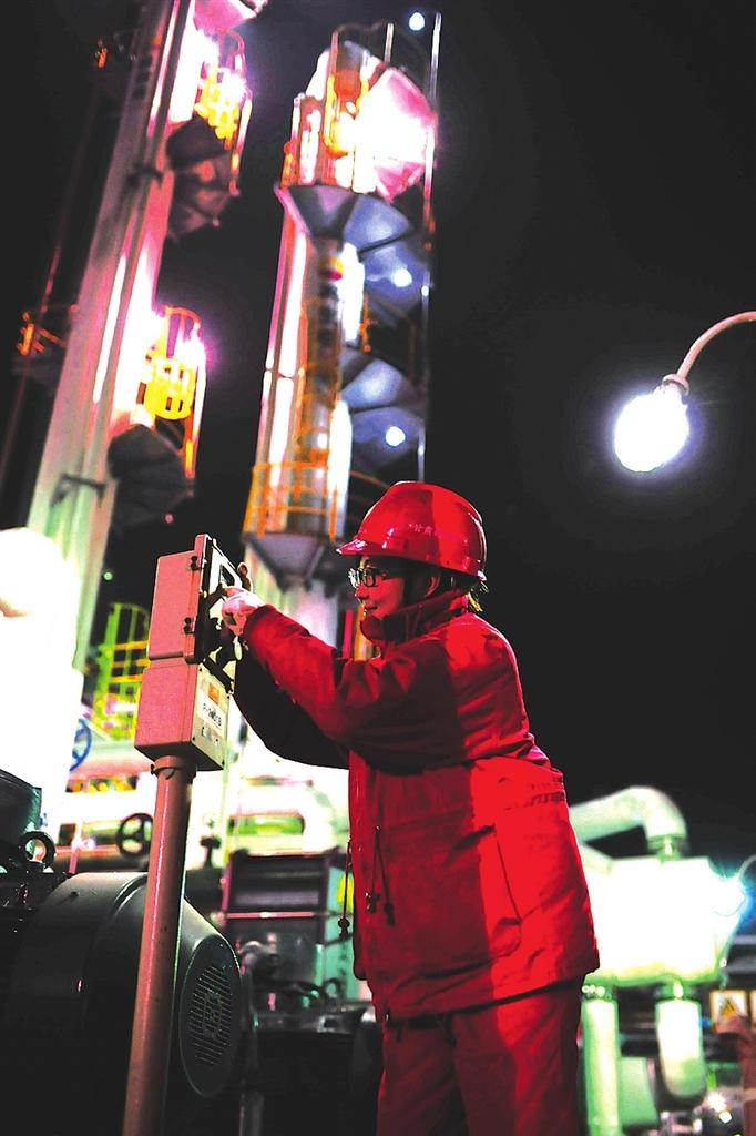 蘭州熱電公司提前開閘送熱鍋爐、管網(wǎng)運行狀況良好