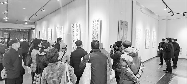 “紀(jì)念敦煌莫高窟藏經(jīng)洞發(fā)現(xiàn)120周年國際書法邀請展”在蘭啟幕