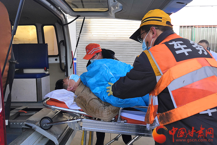 19分鐘緊急救援，永登車站為旅客開辟生命通道