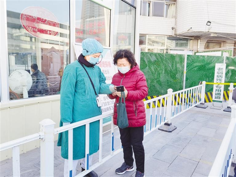 智能生活下，老年人的“數(shù)字鴻溝”如何跨越？