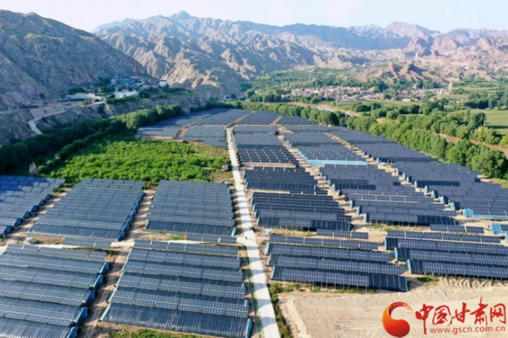 【奮斗百年路 啟航新征程 脫貧攻堅答卷】以村為家，把貧困戶當家人——記全國脫貧攻堅先進個人錢有