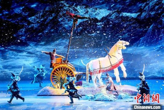 圖為《天下雄關(guān)》演出劇照?！「哒?攝