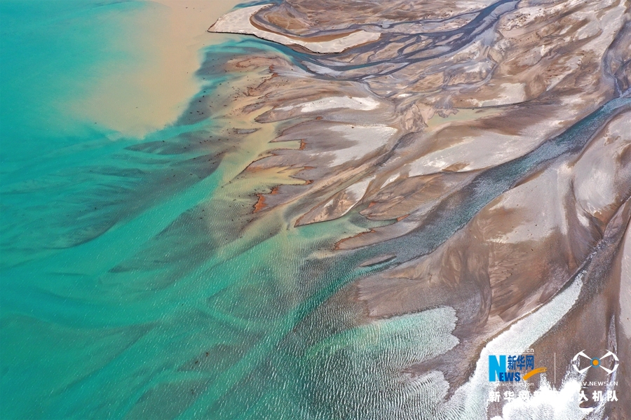 【“飛閱”中國】驚艷！昌馬湖畔：河流繪大地“扇面”