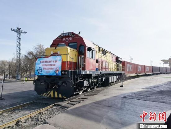 甘肅企業(yè)走出去“危中育新機(jī)” “借船出?！蓖貒?guó)際市場(chǎng)