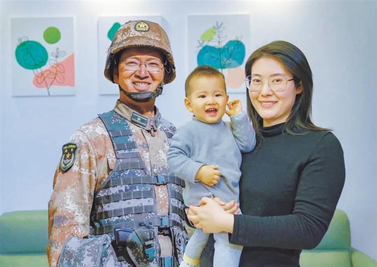 蘭州市退役軍人事務局舉行清明代祭掃儀式 陳紅軍烈士父親給兒子寫來寄語 “你是祖國的好兒女，也是我們的驕傲”