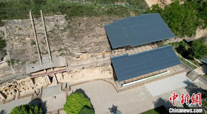 圖為航拍視角下的北石窟寺。　艾慶龍 攝